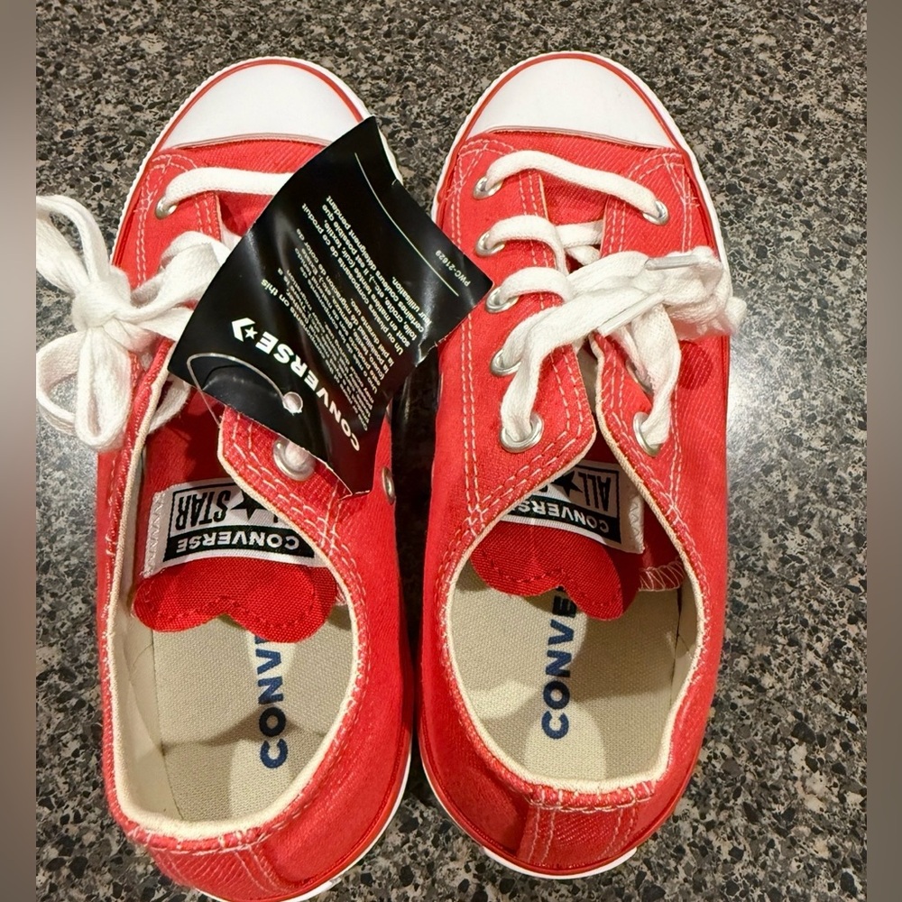 Converse Chuck Taylor Valentine Kids Red and White Sneakers with Hearts ❤️ - Picture 5 of 8